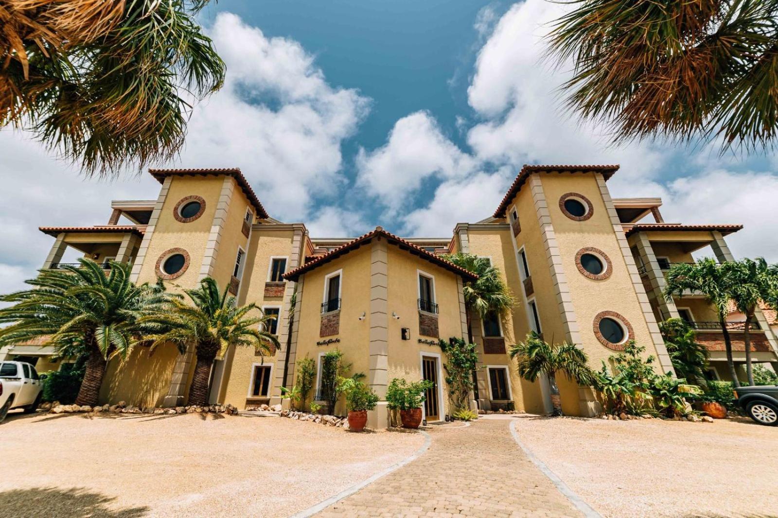 The Bellafonte - Luxury Oceanfront Hotel Kralendijk Kültér fotó